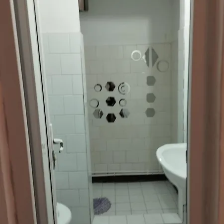2 Bedrooms Luxury & 7 Camelia *
