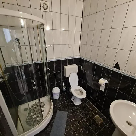 2 Bedrooms Luxury & 7 Camelia Dél-Eforie