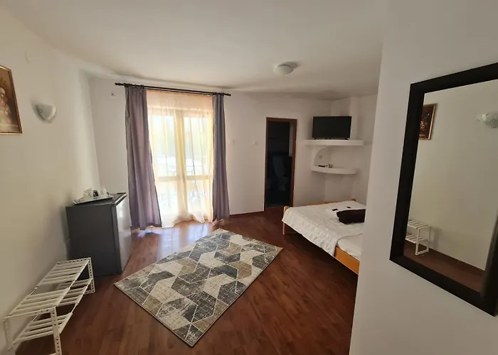 2 Bedrooms Luxury & 7 Camelia * Eforie Sud (Constanta)